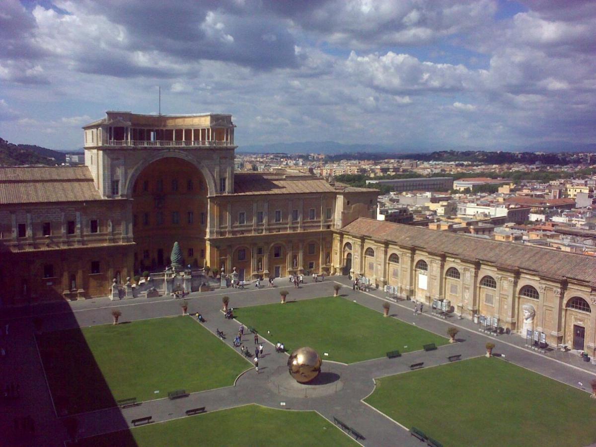 R.C. Vatican View Roma Esterno foto