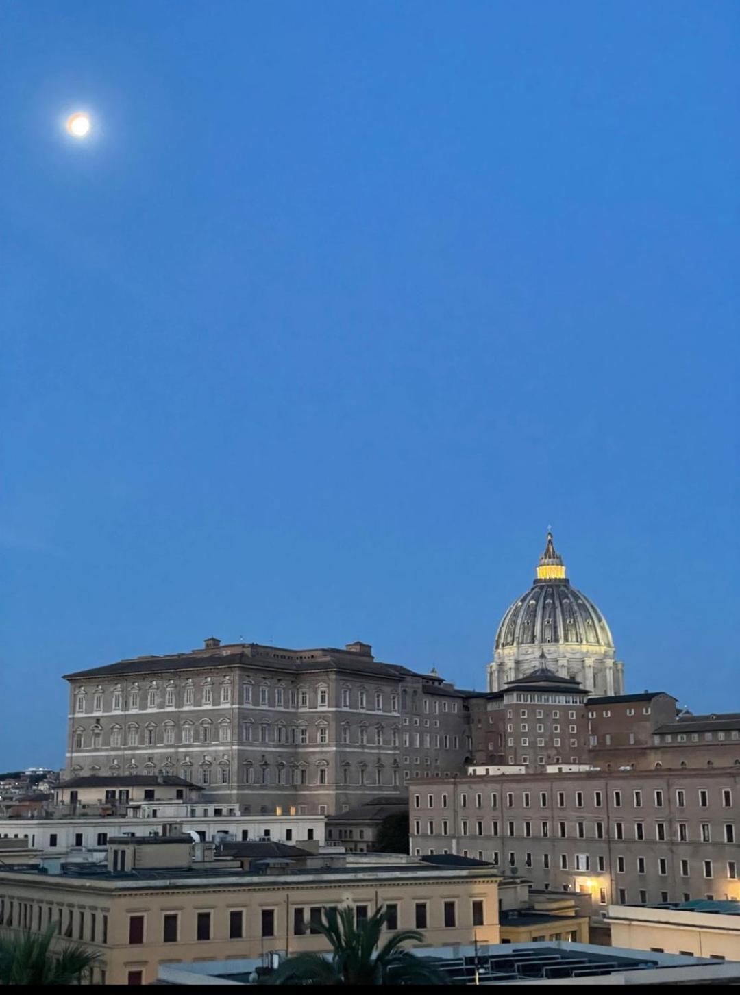 R.C. Vatican View Roma Esterno foto